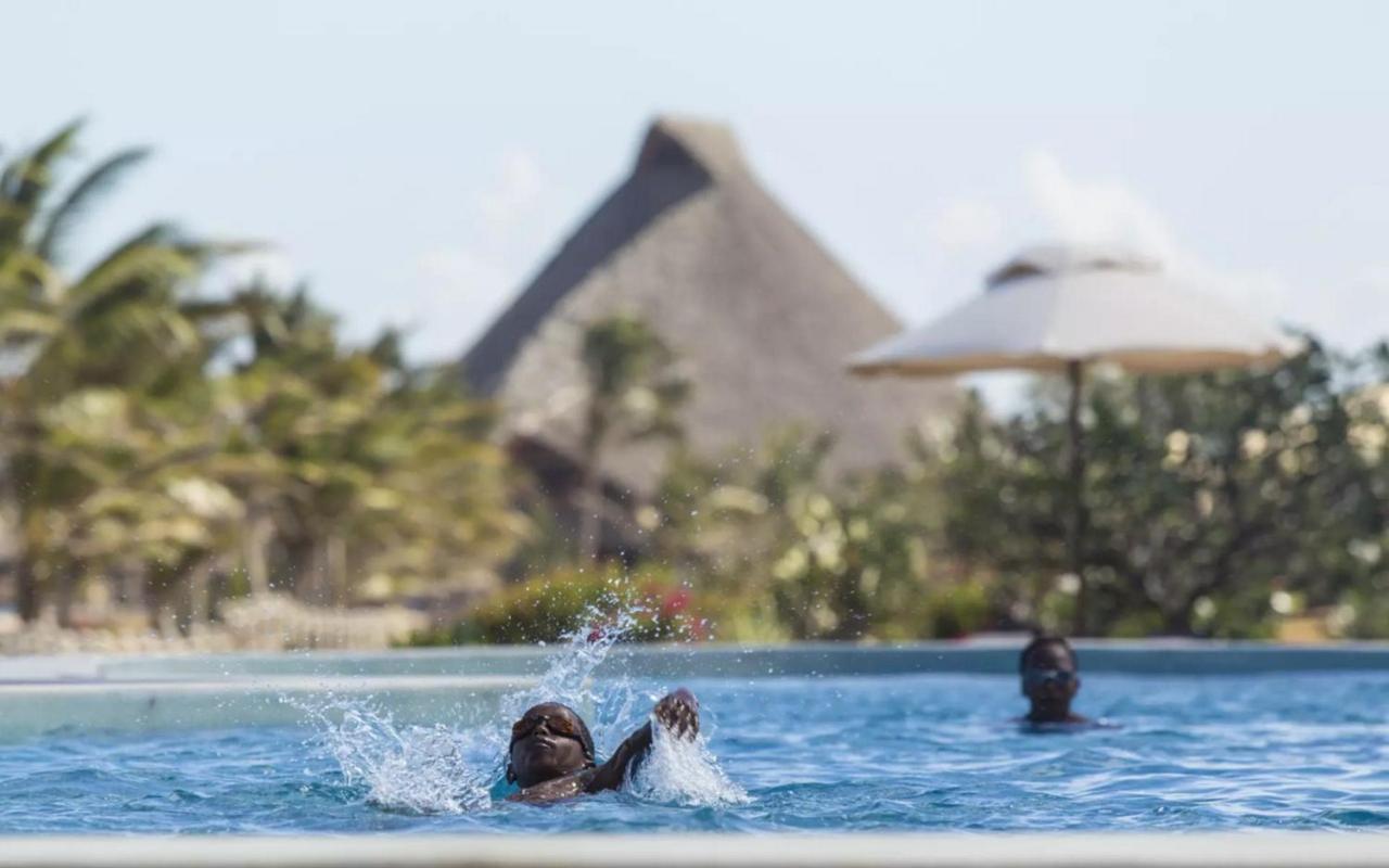 Resort The One 4*